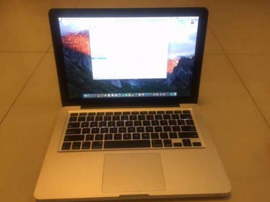 Macbook Pro 13 inch photo