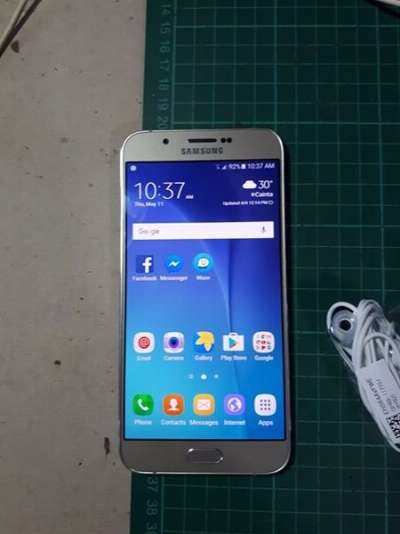 Samsung Galaxy A8 photo
