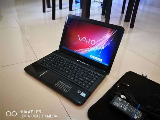 Sony Vaio Laptop E-Series black 14 inch windows 8 photo