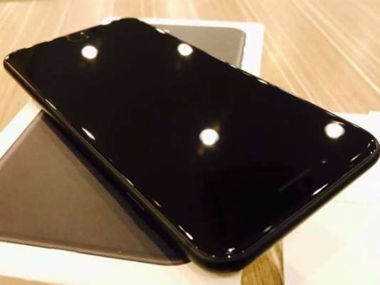 iPhone 7Plus 32GB Matte Black photo