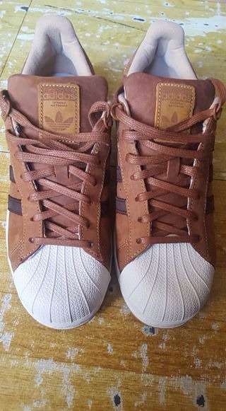 Adidas Super Star photo