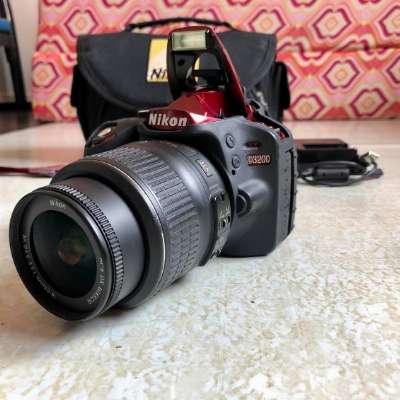 Nikon D3200 Red Edition Good as new complete Package photo