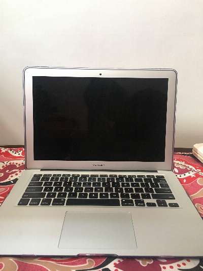 MacBook Air (13-inch, Early 2015) photo