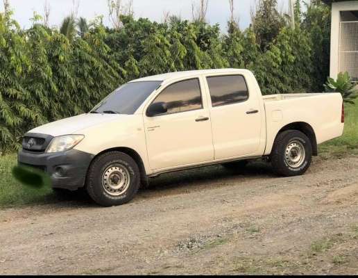 Toyota Hilux Diesel J 2011 photo