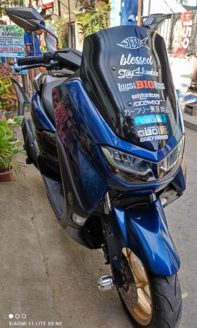 Nmax v2 non abs 2020 glossy blue photo