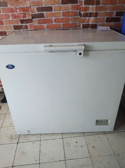 Inverter 3 cu ft chest type freezer photo