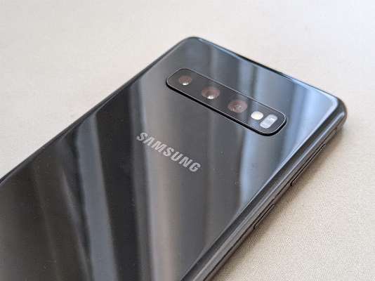 Samsung Galaxy S10  photo