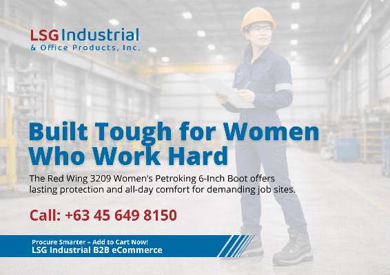 Red Wing 3209 Women's Petroking 6-Inch Boot photo