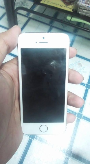 Iphone 5s Gold 16gb photo