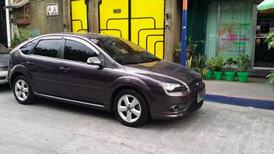 Ford focus hatchback 2.0 Gas 2008 model TOP OF THE LINE photo