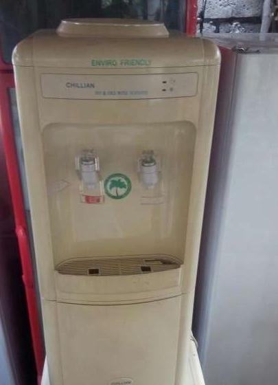 Water Dispenser Chilin Brand 4 units available photo