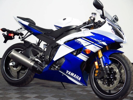 2014 Yamaha YZF-R6 photo