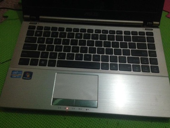 laptop core i7 asus 2nd gen 8gb 650hdd photo
