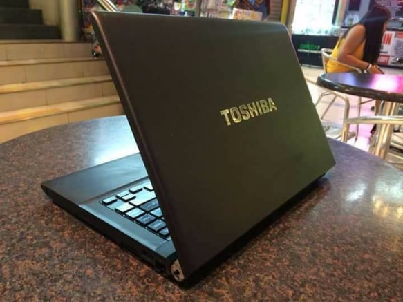 Toshiba Tecra R840 Intel 2nd Gen. Core i5 Gaming Laptop 128GB SSD 4Gb RAM photo