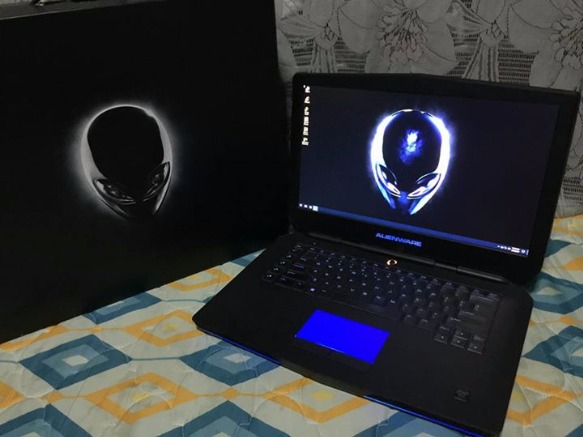 Alienware 15 core i7 high gaming laptop photo