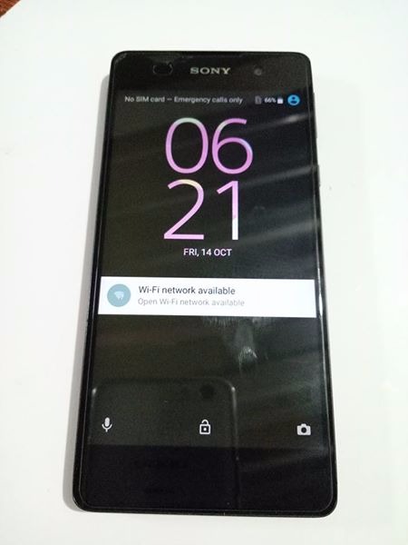 Sony Xperia E5 16gb photo