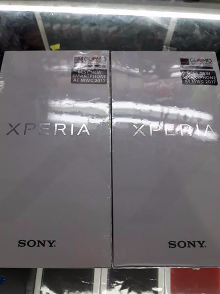 Sony Xperia XC premium photo