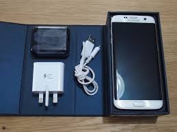 Samsung Galaxy S7 Edge G935F Factory Unlocked Phone 64 GB WHITE photo