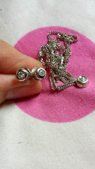 Necklace and earring (set) photo