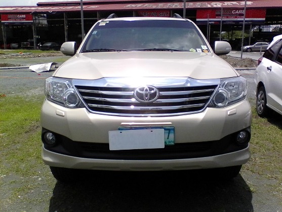 2012 Toyota Fortuner G diesel AUTOMATIC photo