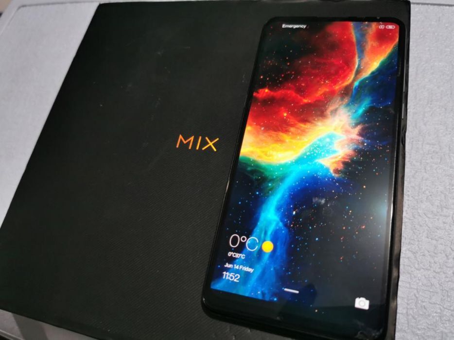 Xiaomi Mix 3 8gb 256gb photo