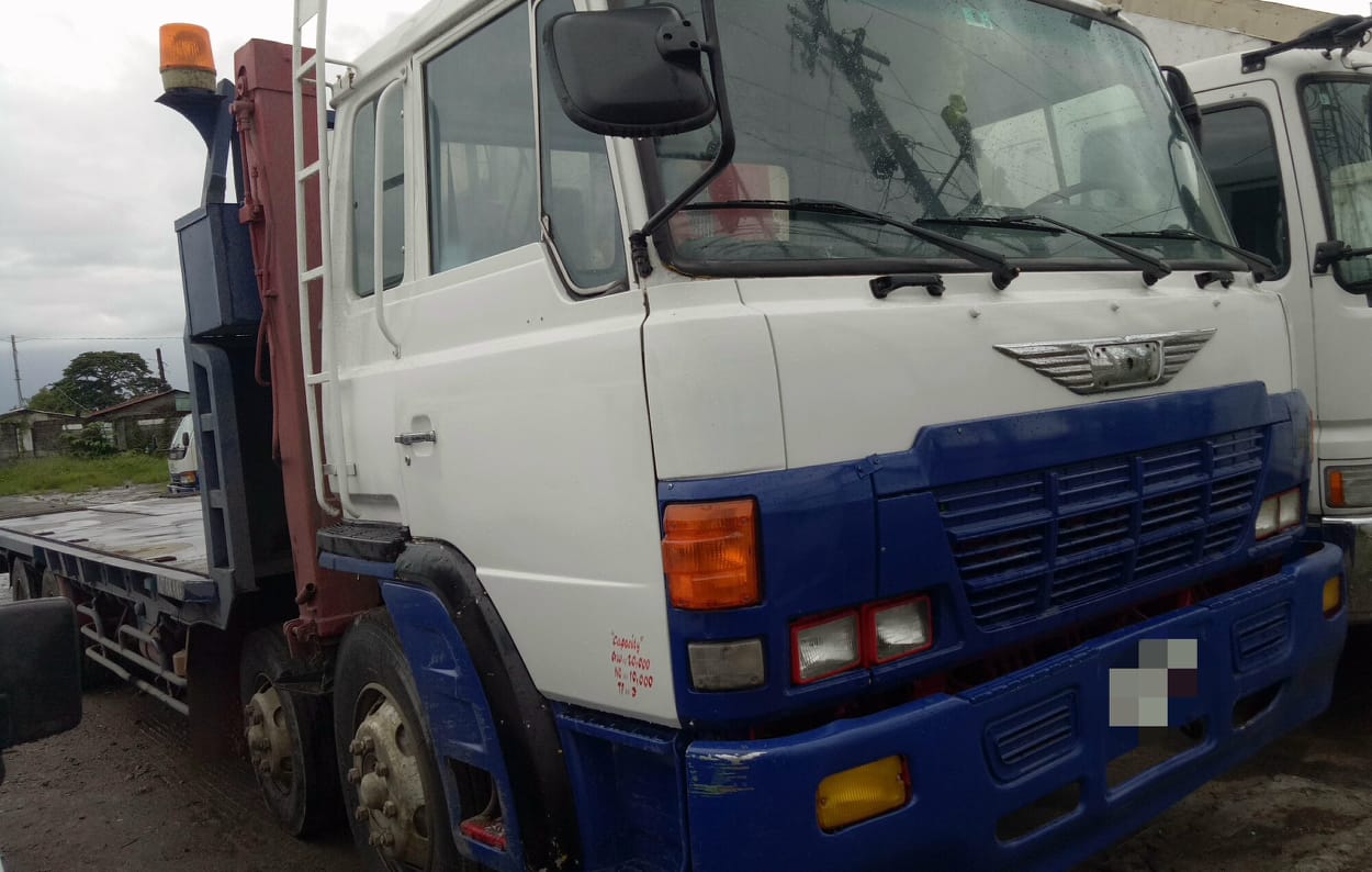 HINO 12W SELF LOADER WITH BOOM photo