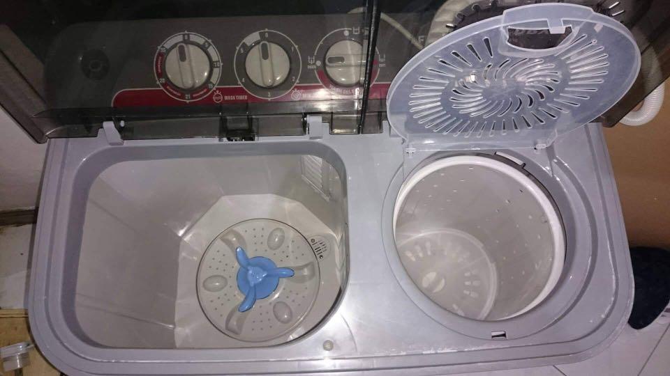 Fujidenzo Washing Machine with dryer photo