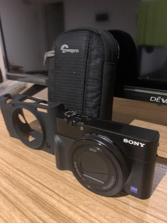 Sony RX100V photo