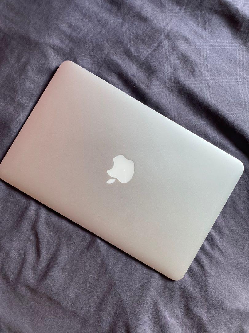 MacBook Air 2015 (Early 2015) 11.6Inches photo