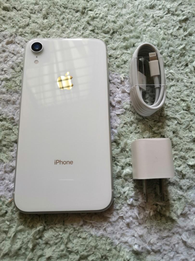 Iphone XR 64gb (white) photo