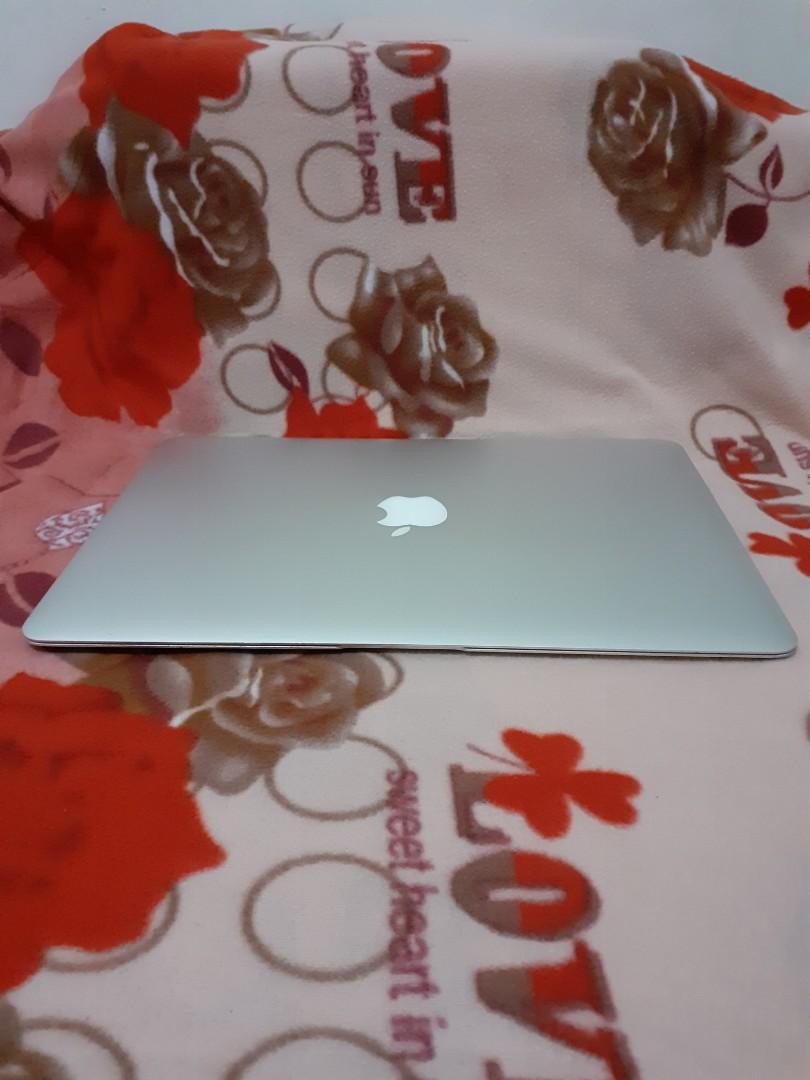 Macbook Air 2015 8GB / 128GB photo