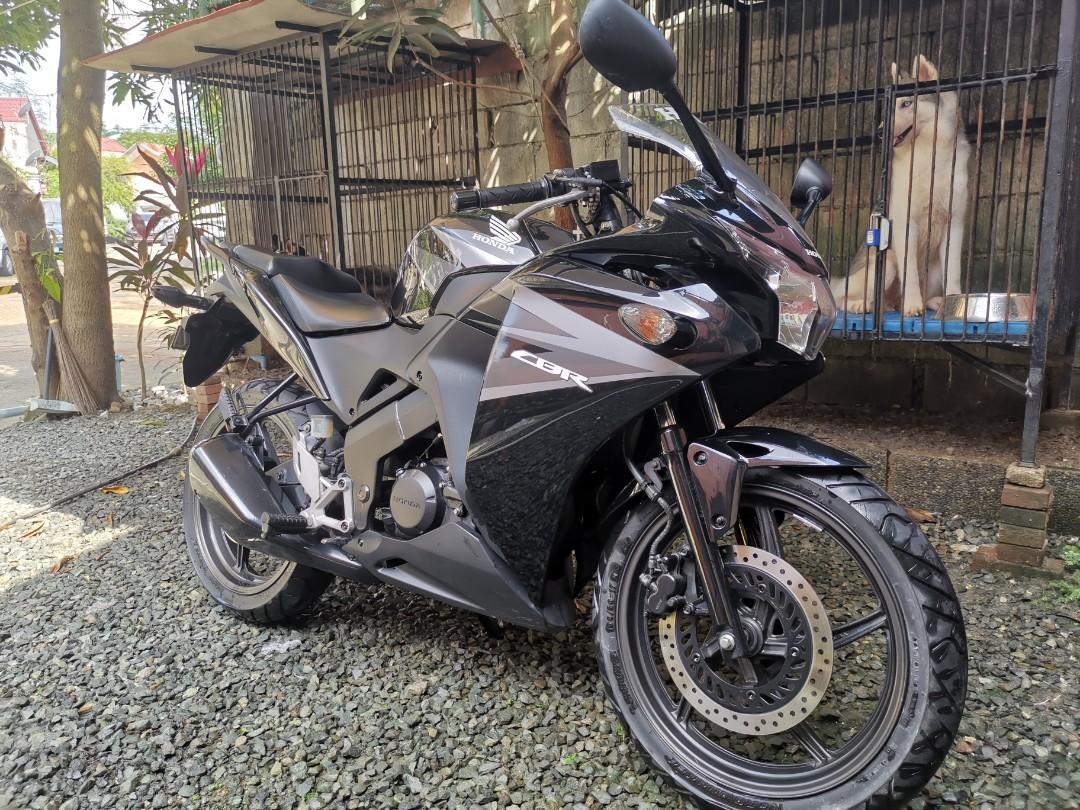 Honda CBR 150 2015 photo