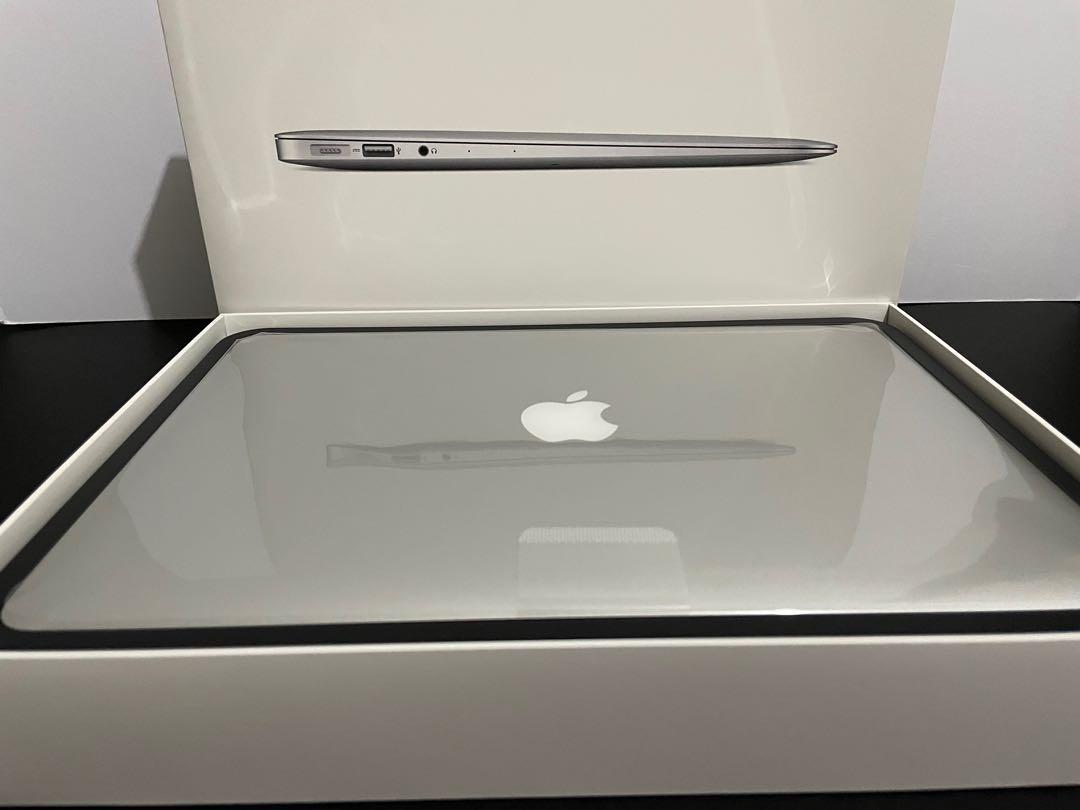 Apple MacBook Air 2017 13” photo