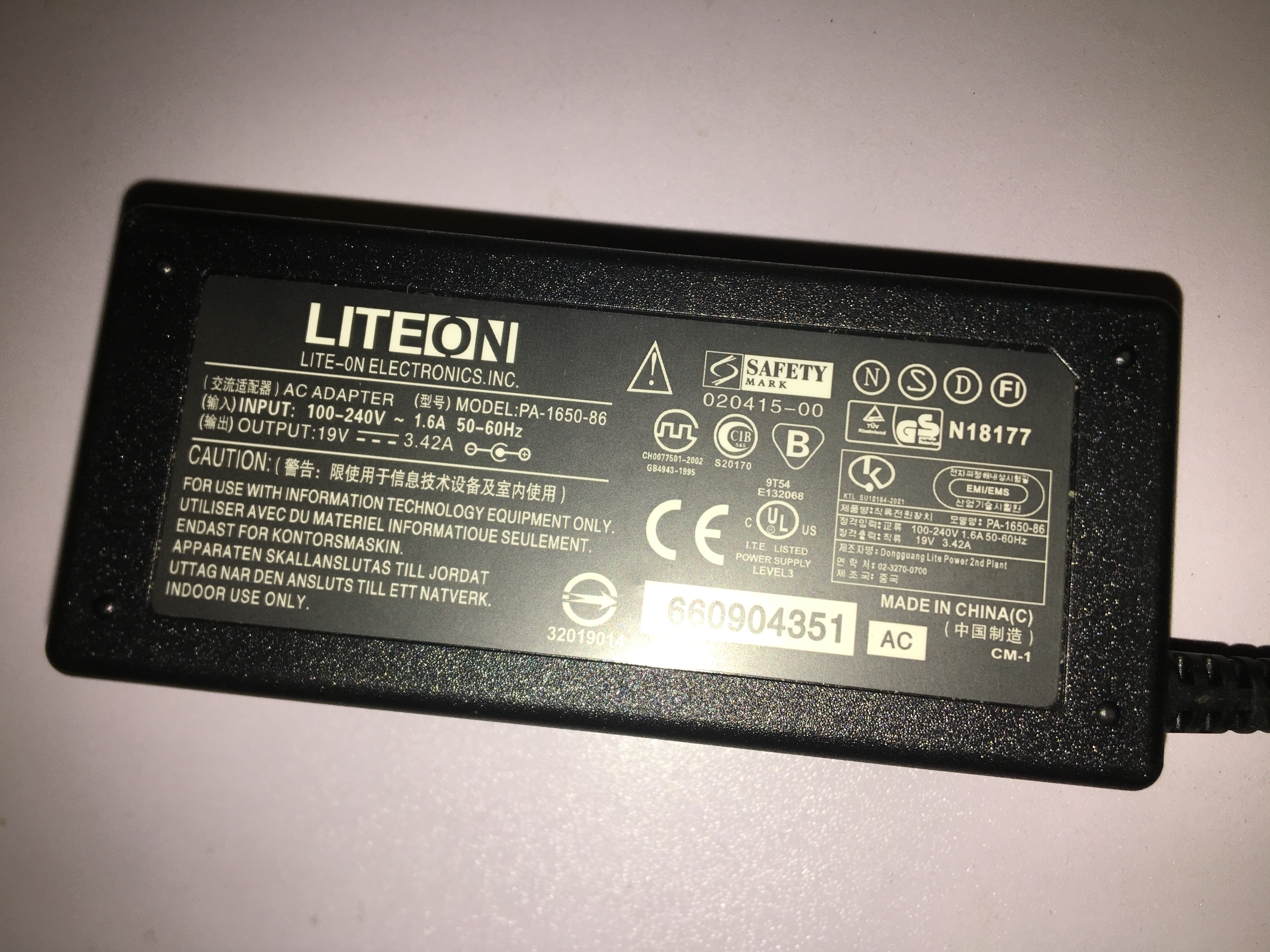 Lite-On Charger for Laptop photo