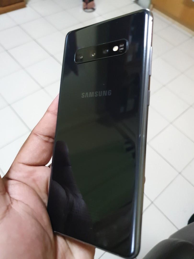 Samsung Galaxy S10 128GB/8GB RAM photo
