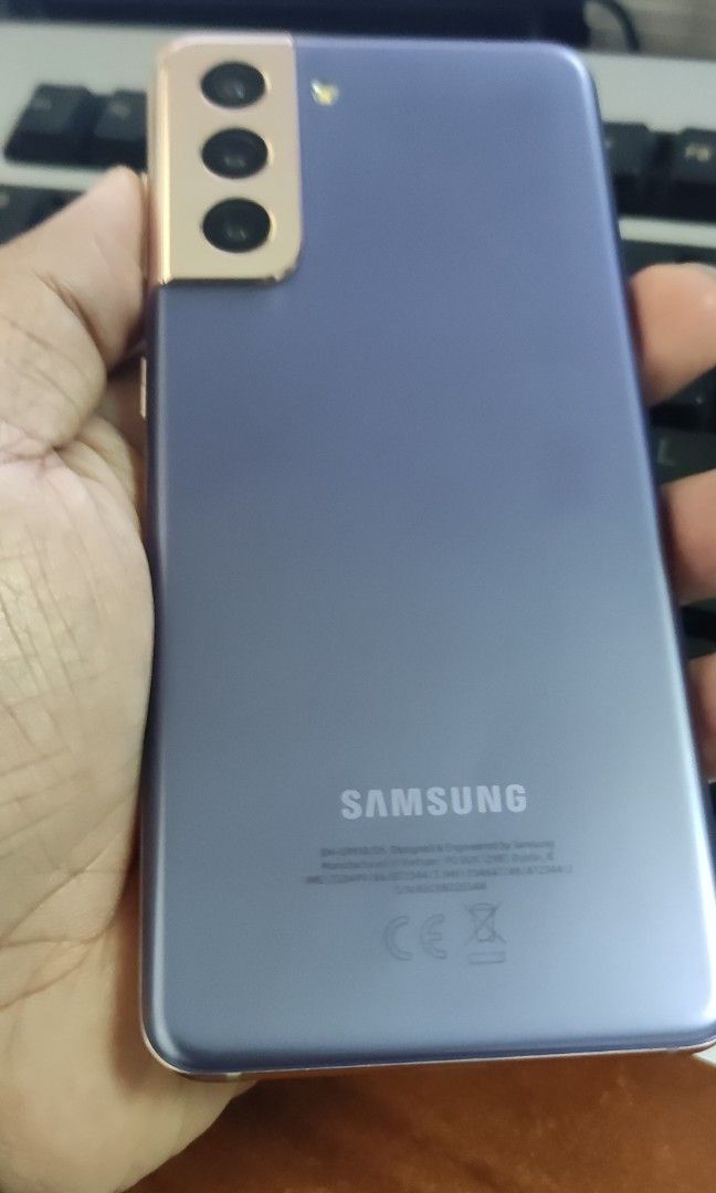 Samsung S21 5G photo