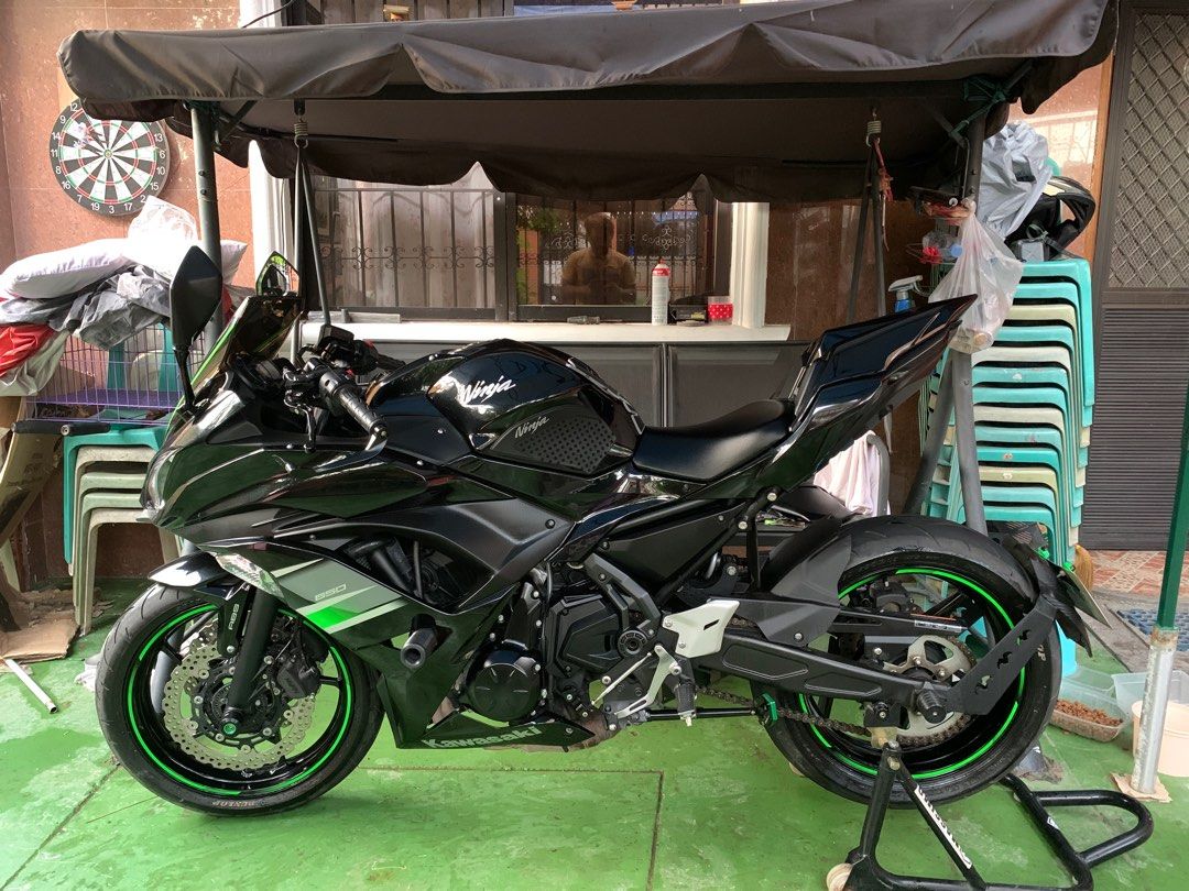Kawasaki Ninja 650 2019 photo