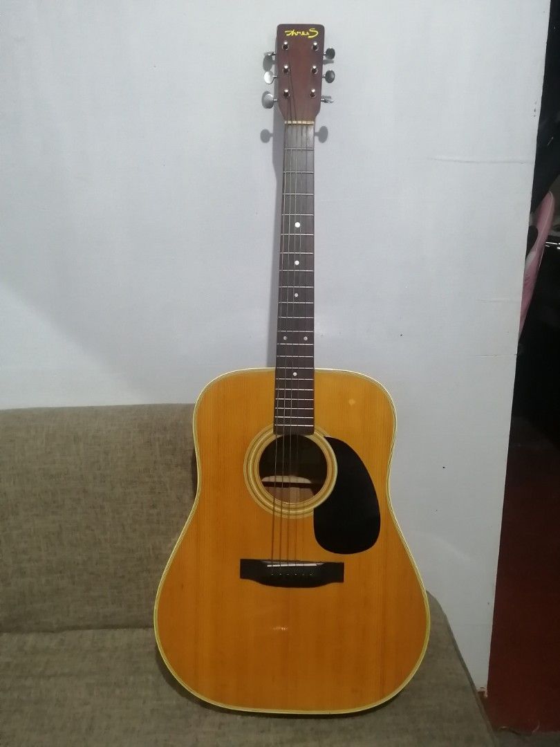 Three S W-130 Japan Acoustic guitar photo
