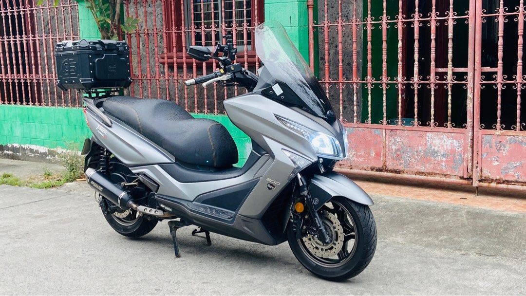 Kymco Xtown 300i 2020 photo