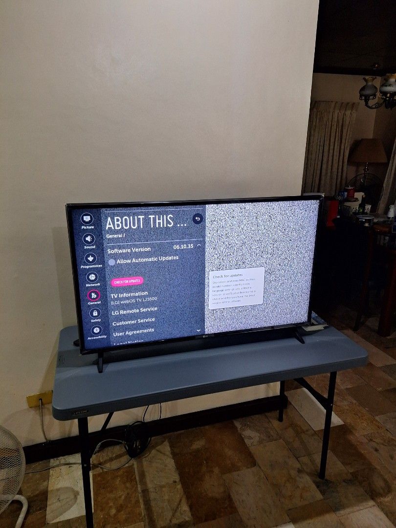 Smart HD TV LG 43LJ5500 photo