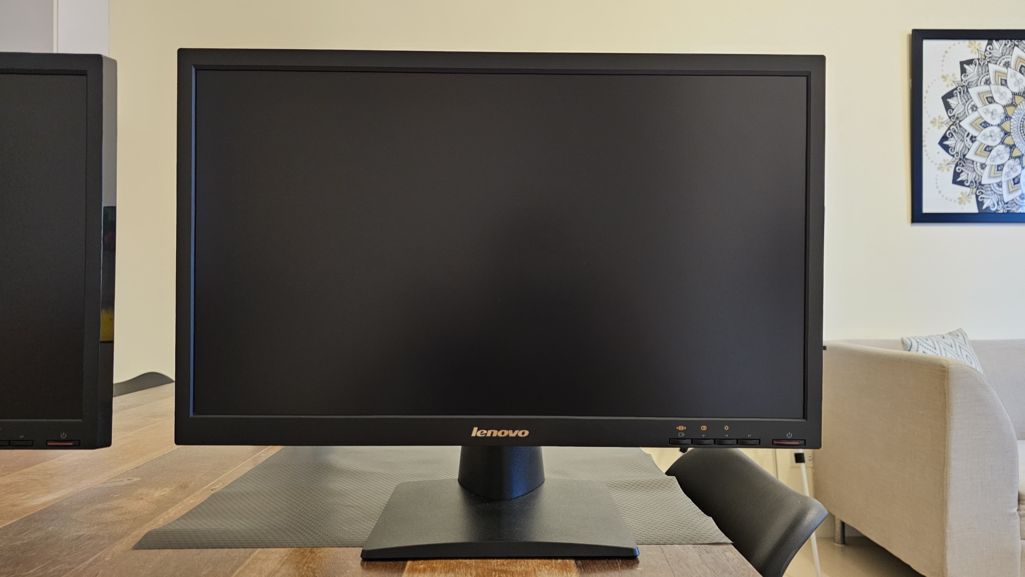 ✨ Lenovo 22